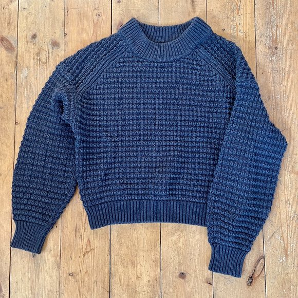 Grey Knit Sweater Size Small - Picture 1 of 4